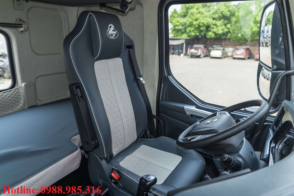XE ĐẦU KÉO CHENGLONG H7 LuxK 445HP CẦU DẦU